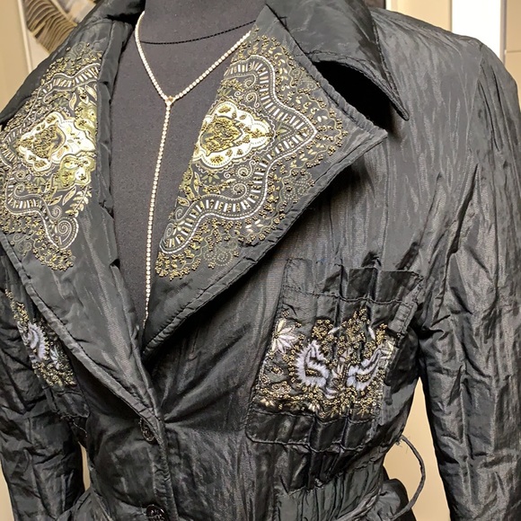 Exquisite jacket - Picture 8 of 17
